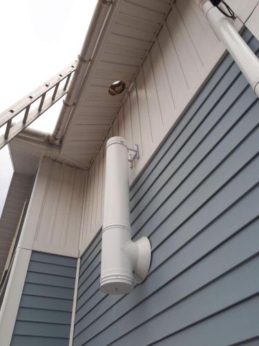 Прохождение трубы через кровлю